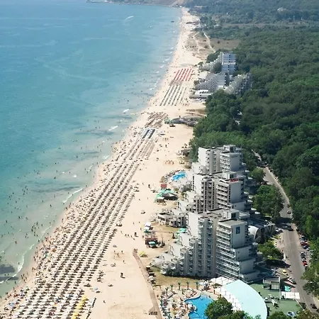 Хотел нона Албена