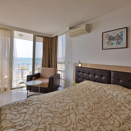 нона Хотел 3*