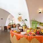 Hotel Nona 3*