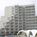Nona Hotel 3*