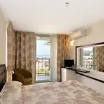 Hotel Nona Albena