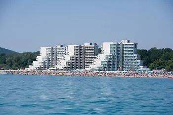 Hotel Nona 3*